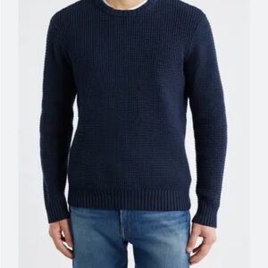 Waffle-knit sweatshirt with a round neck from H&M in navy blue. Size M